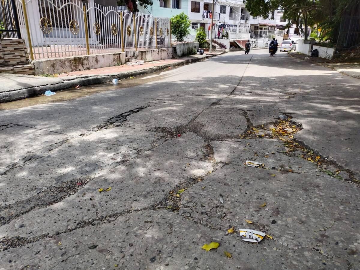 Habitantes de El Socorro en Cartagena piden arreglo de la malla vial