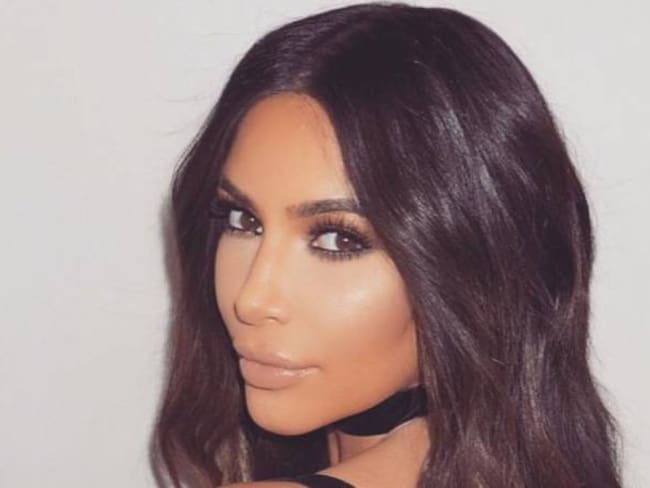 Kim Kardashian echa de menos su vello facial
