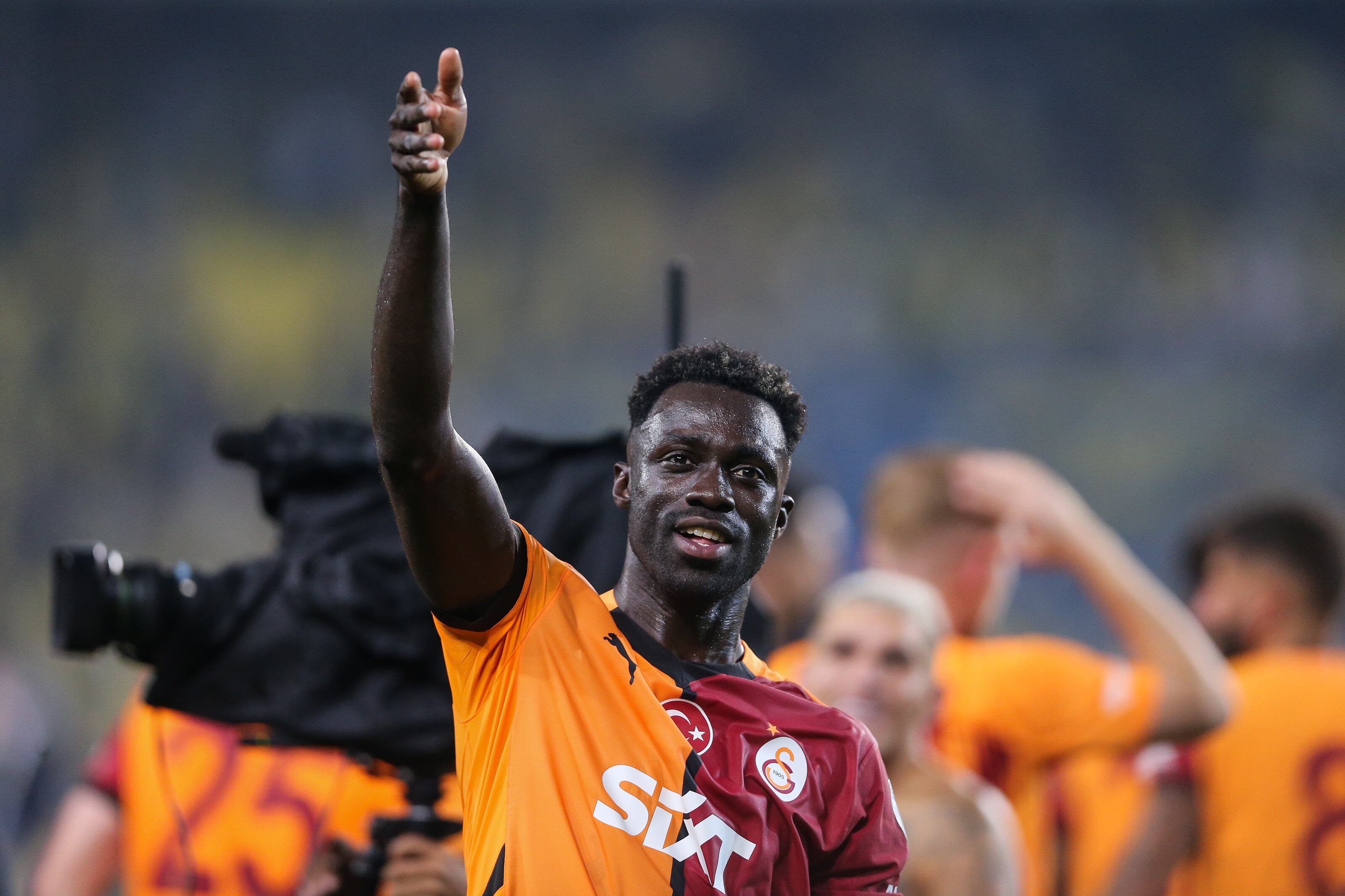 Dávinson Sánchez en el Galatasaray - Getty Images