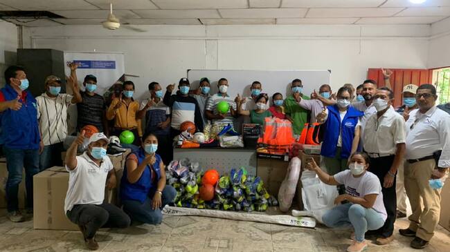 La entrega fue hecha en el corregimiento de Buenos Aires, jurisdicción del municipio de El Peñón