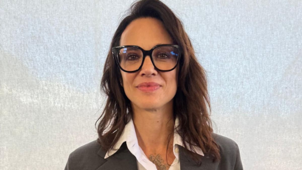 Asia Argento y los retos de protagonizar la película “La muerte no tiene dueño”