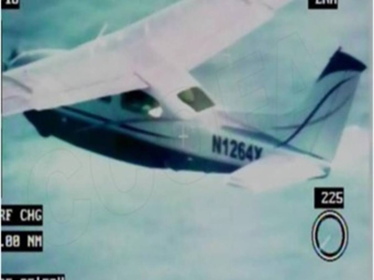 Narcoavión mexicano fue obligado a aterrizar en una playa en el Cauca