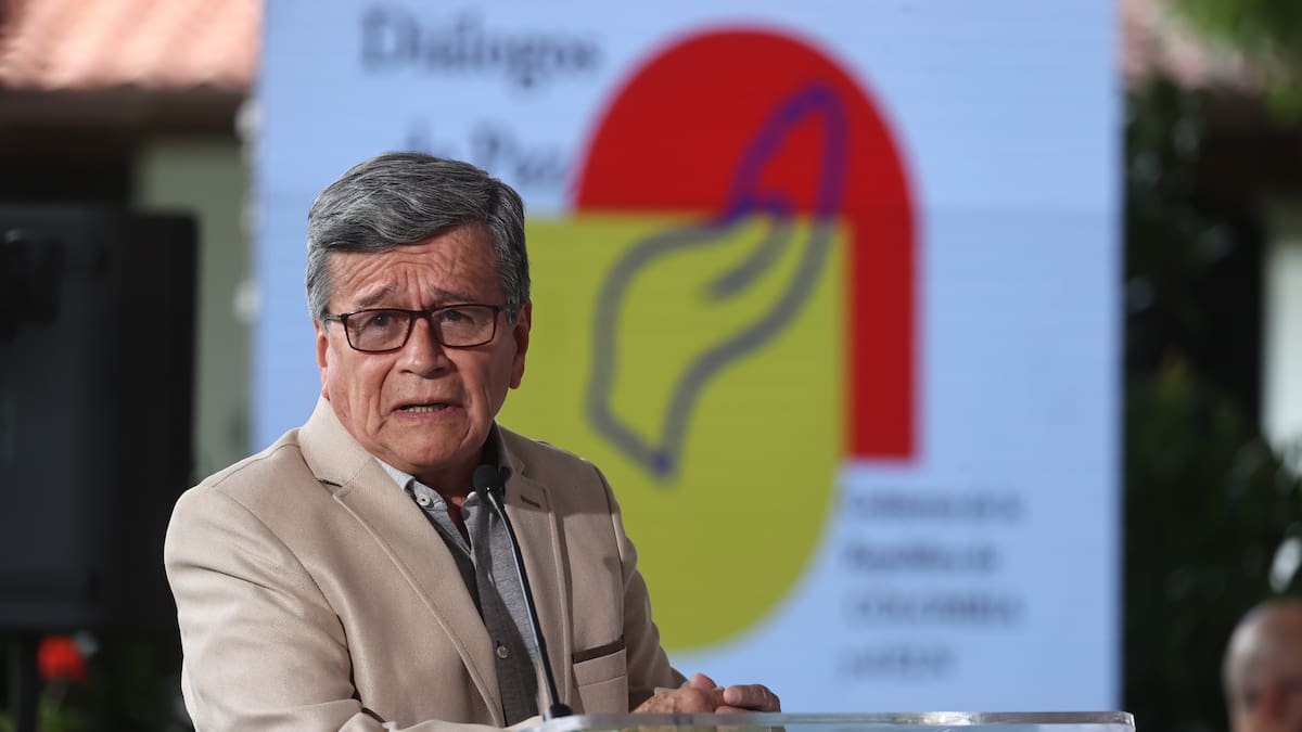 “Trabajamos para que el Gobierno cumpla y la mesa de diálogos se reanude”: Pablo Beltrán