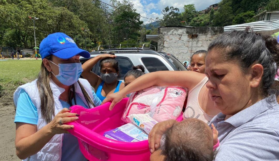 Ayudas humanitarias afectados por el invierno en Ibagué 