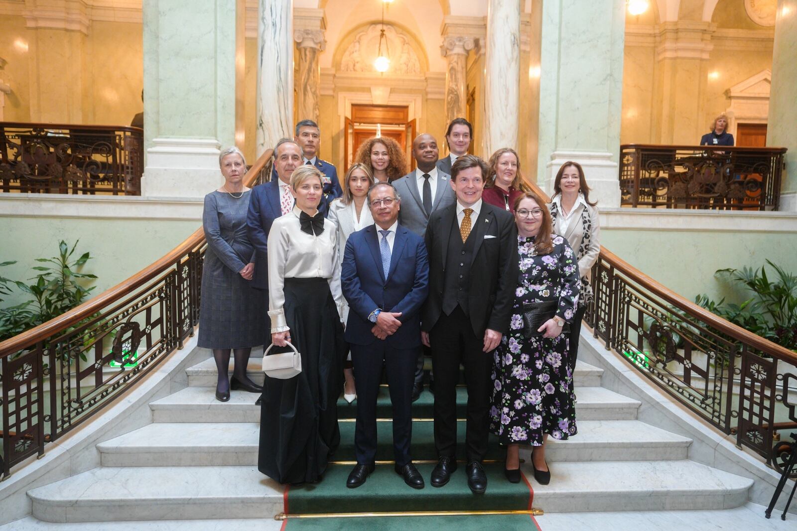 Compra de aviones: uno de los temas que tratará el presidente Petro con el gobierno sueco