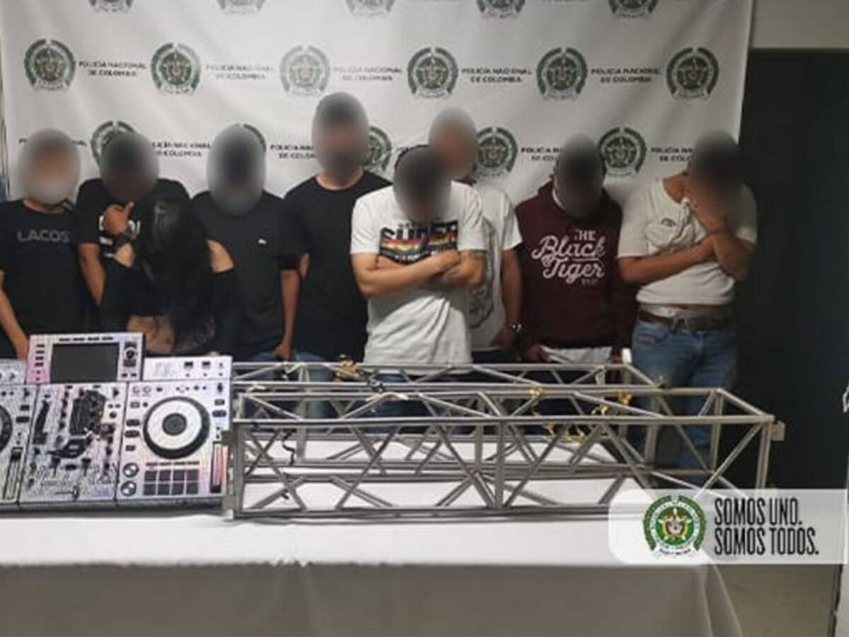 Sancionan a 40 personas por estar en una fiesta en Medellín