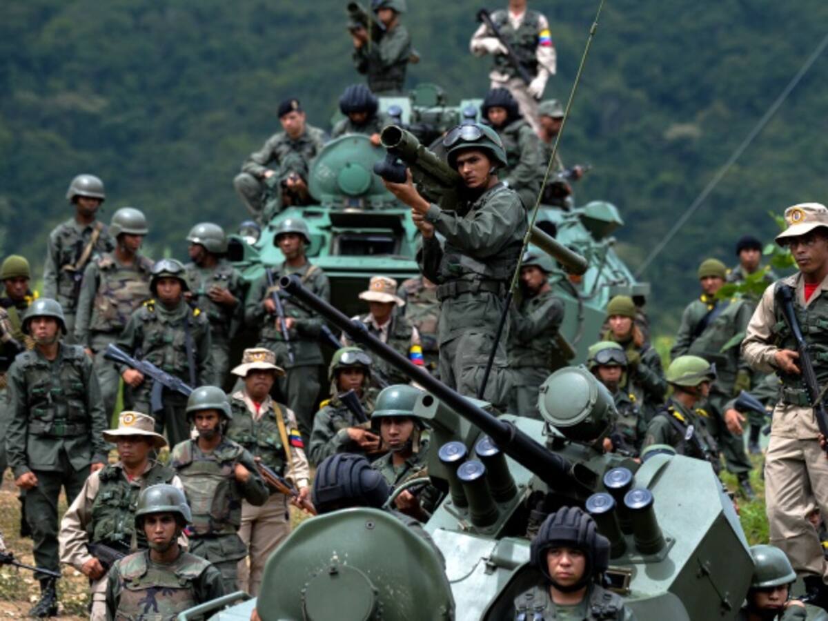 Venezuela pide a Colombia atender "crisis de seguridad" tras muerte militar