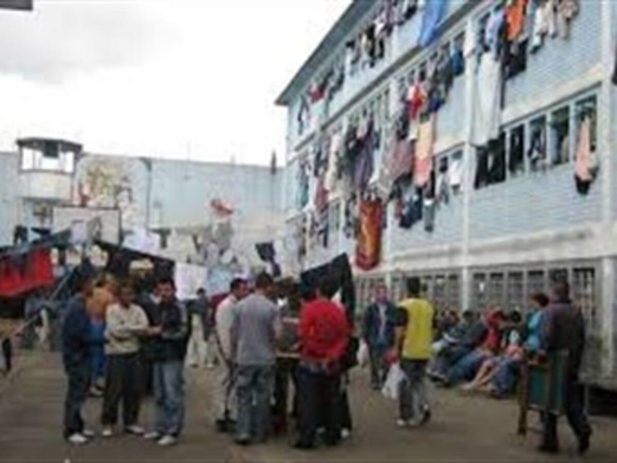 La emergencia carcelaria es un paño de agua tibia: Familiares de detenidos