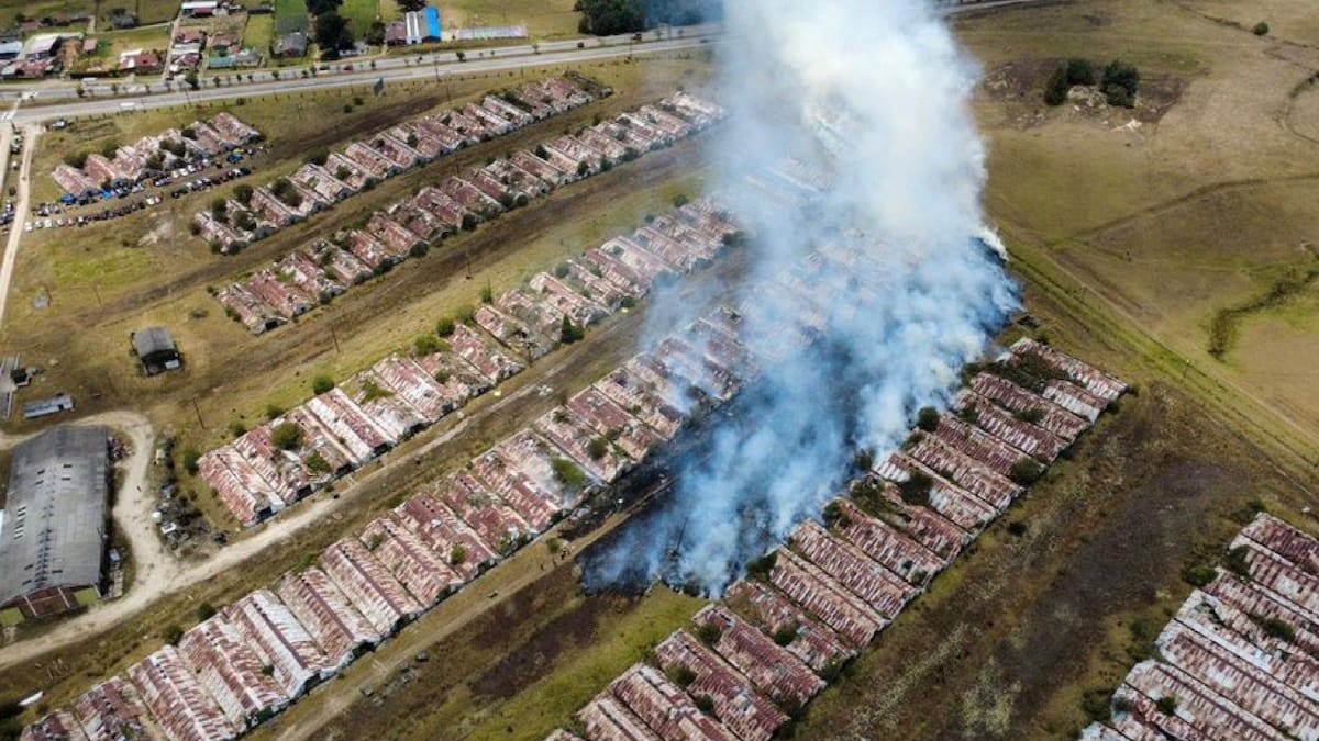 Incendio forestal en Chocontá provoca cierre de la vía Bogotá - Tunja