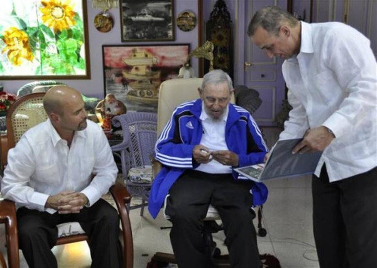 Encuentro entre Fidel Castro y 'Los Cinco'.