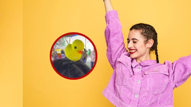 ¿Ha visto a alguien con un pato amarillo en la cabeza? Este es su curioso significado/ Cortesía
