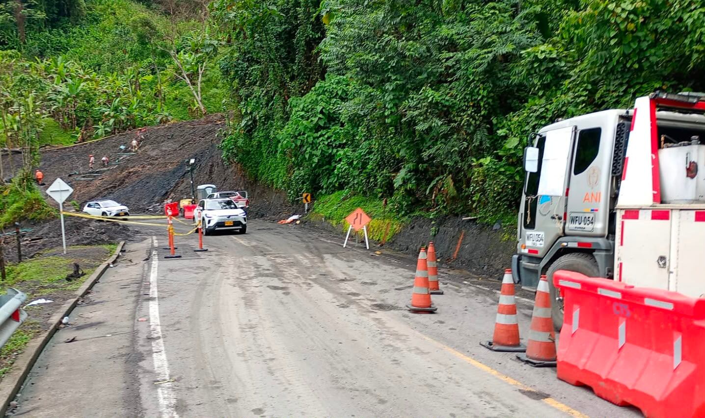 Transversal del Sisga tendrá paso restringido para vehículos de hasta 10 toneladas en horarios de 5:00 a. m. a 10:00 a. m. y de 1:00 p. m. a 7:00 p. m.