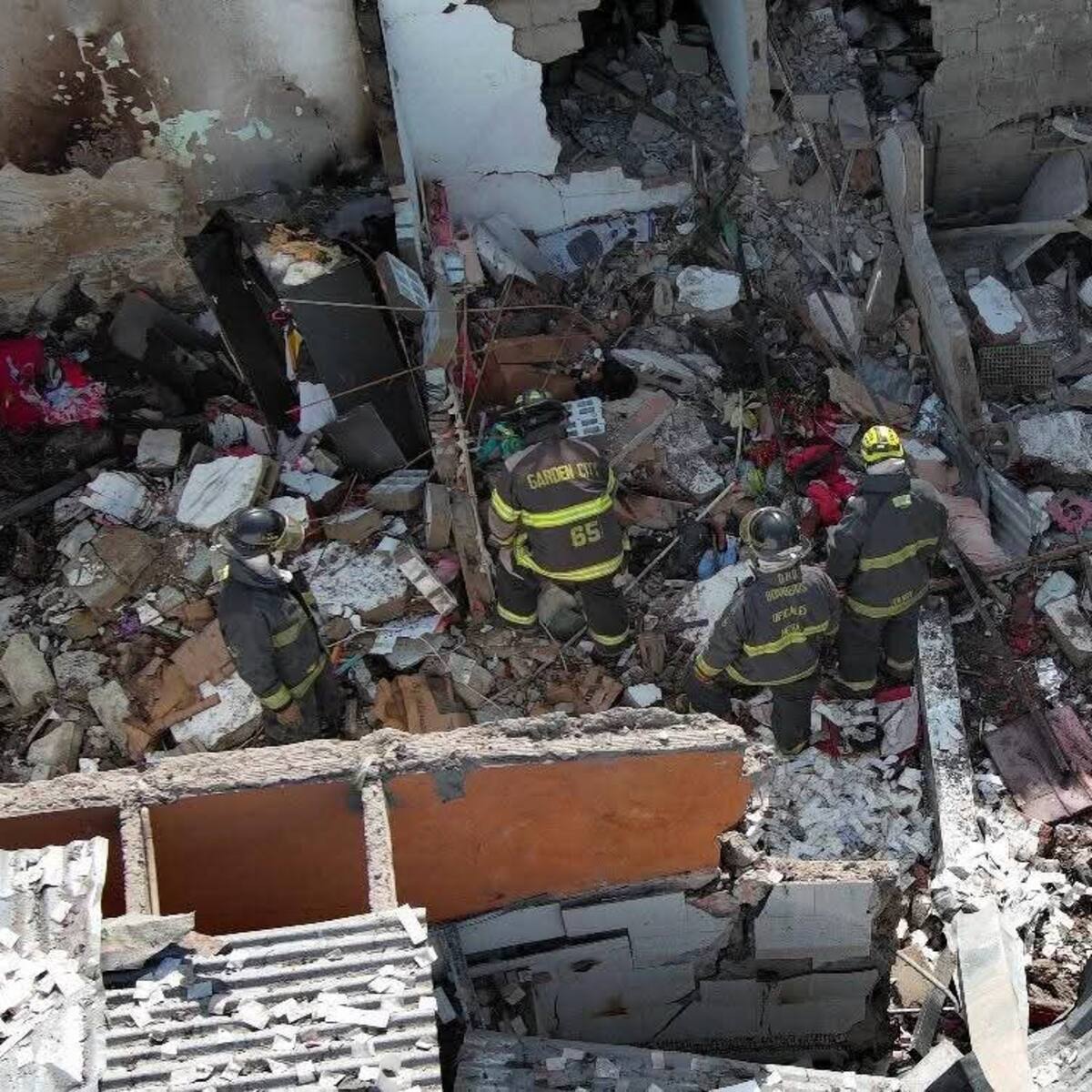Explosión en el barrio Las Acacias deja una persona muerta y once viviendas afectadas en Neiva