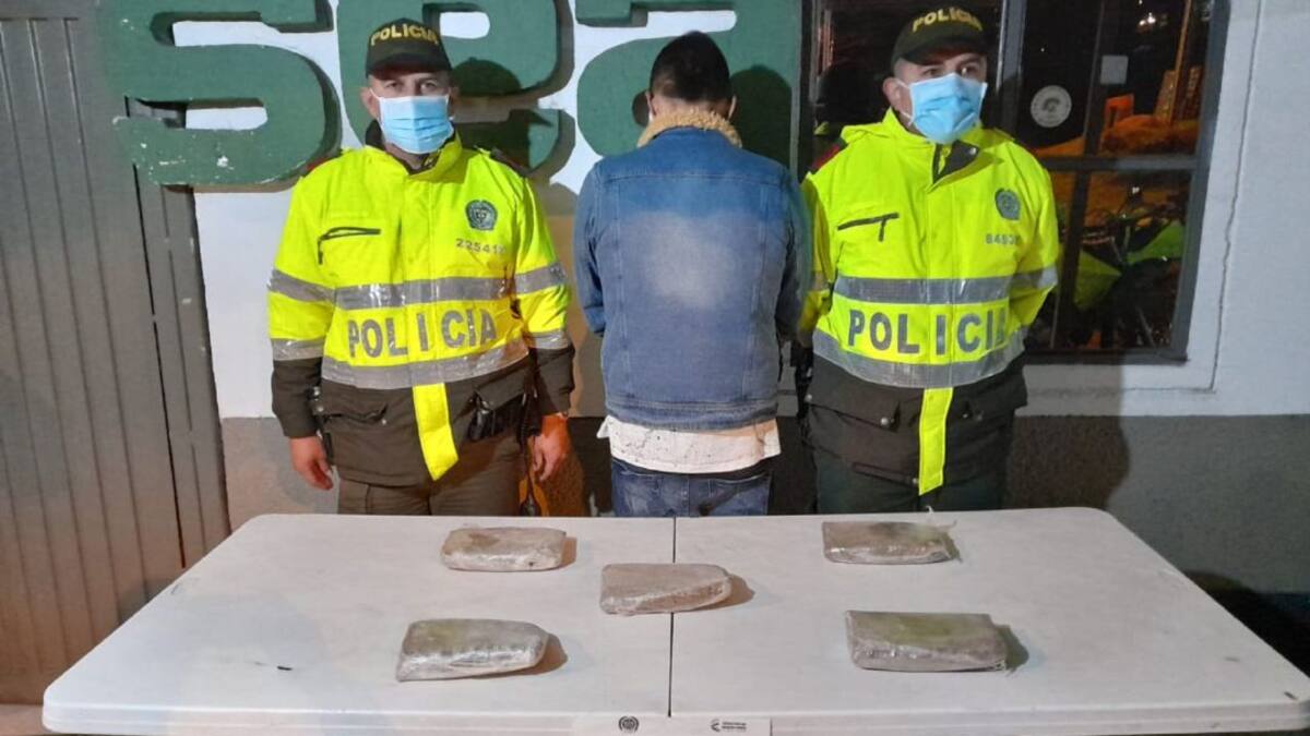 En vías de Manizales capturaron a un domicilio de estupefacientes