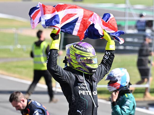 Histórica victoria para el piloto británico / EFE