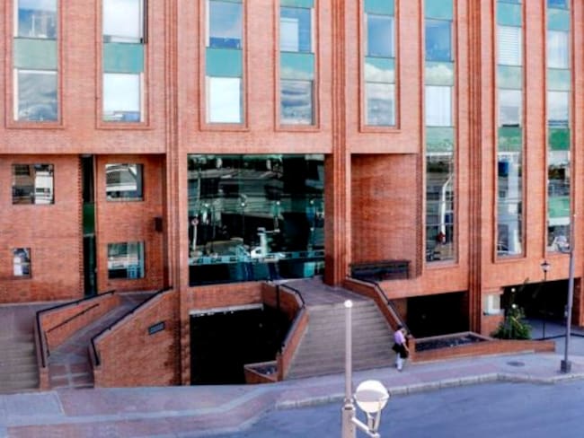 La Clínica Los Andes cierra los servicios de obstetricia y cuidado neonatal debido a una deuda de más de 15.000 millones de pesos