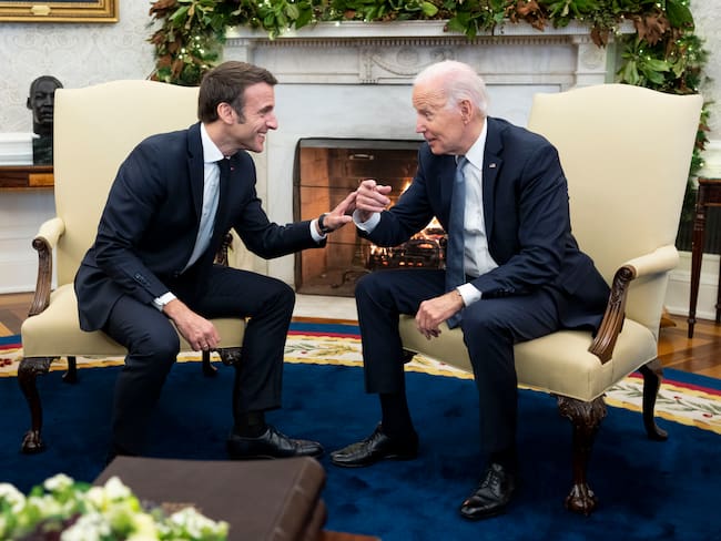 Macron y Biden se reúnen y coinciden en hacer frente a la guerra rusa en Ucrania