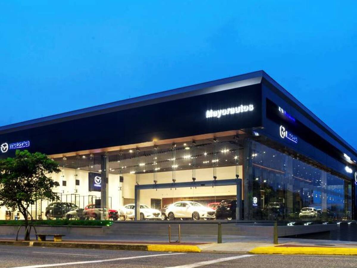 Mayorautos - Mazda abre nuevamente sus salas de ventas y talleres