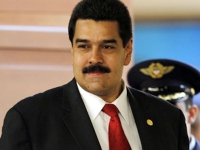 Analistas y congresistas colombianos prefieren a Venezuela con Maduro