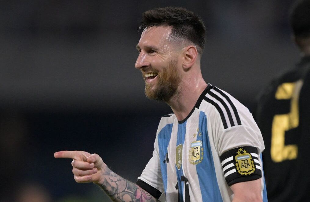 Lionel Messi superó los 100 goles con la camiseta de la Selección de Argentina (Photo by JUAN MABROMATA/AFP via Getty Images)