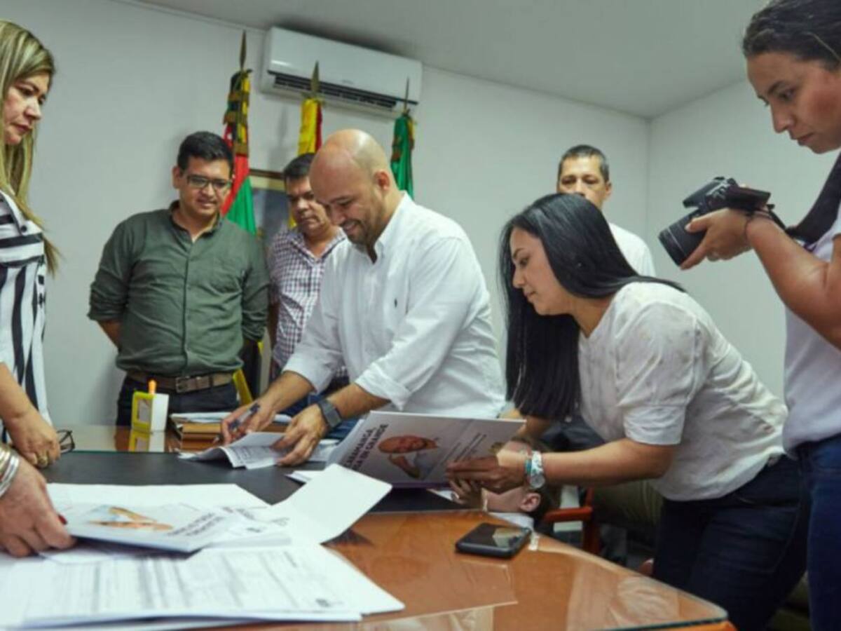 VIDEO: El nombramiento de un bumangués que no cayó bien a senadora Cabal