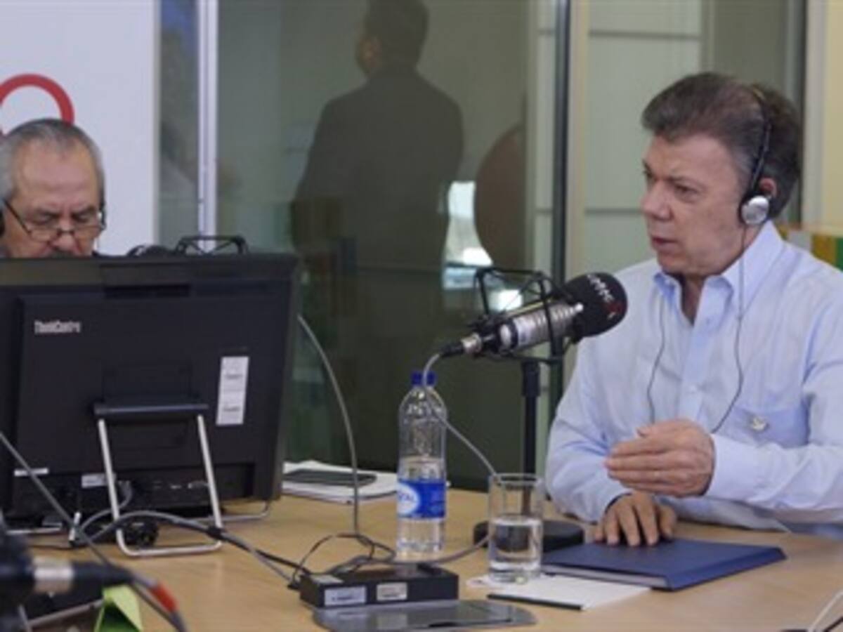 Nos ha faltado pedagogía sobre el proceso de paz: Santos