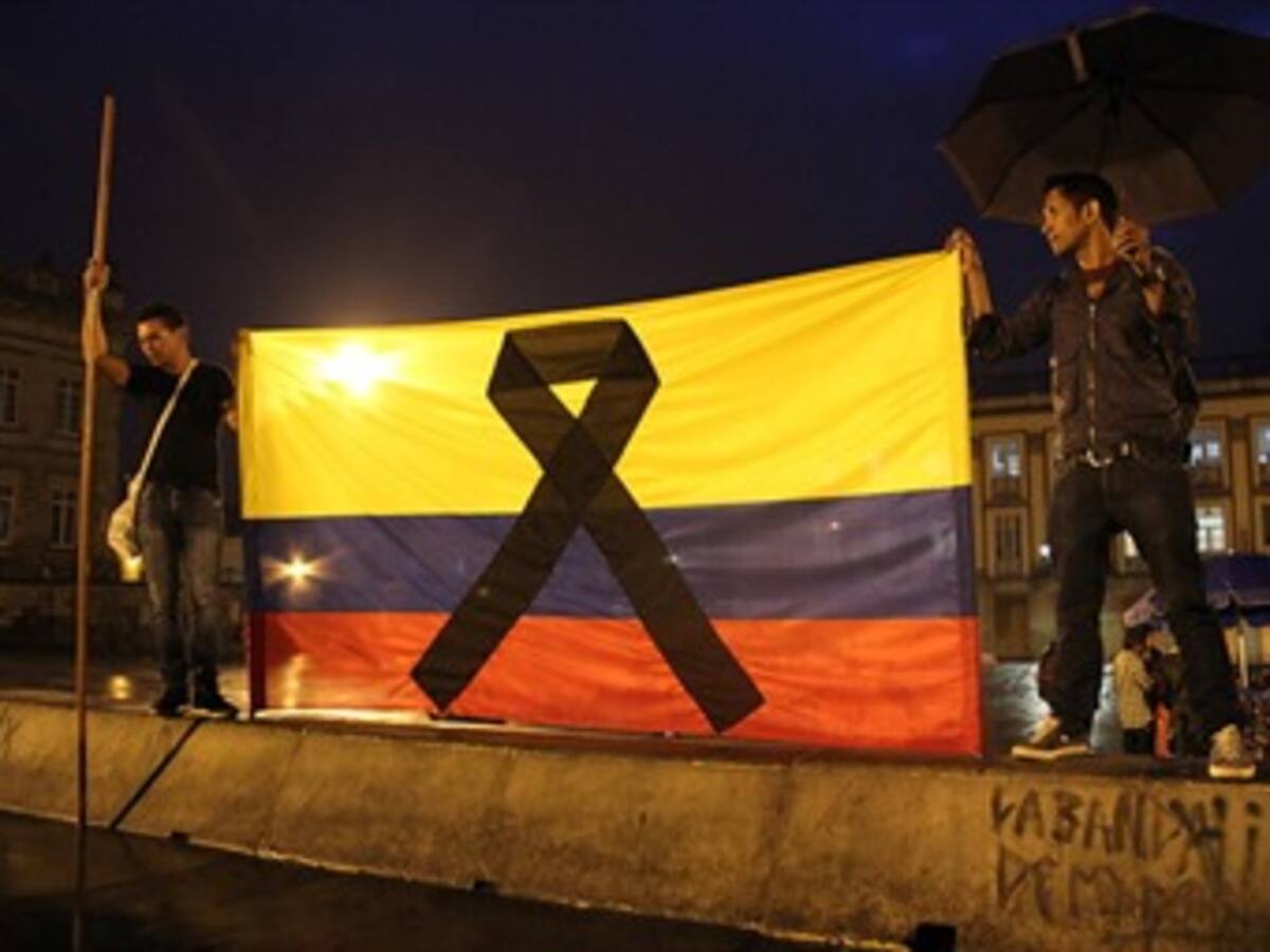 Reservistas del Ejército protestan en la Plaza de Bolívar