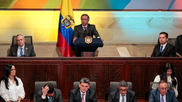 ¿Cuál ha sido el balance del Gobierno Petro en sus dos primeros años? Congresistas opinan