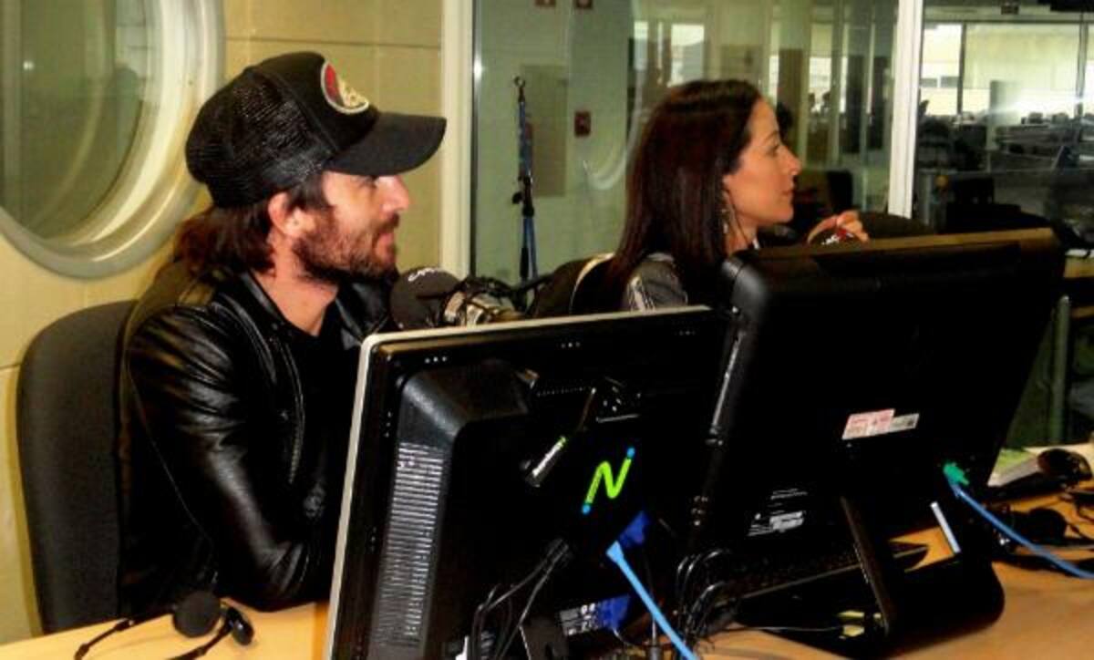 Camilo Saenz (Actor) y Flavia Dosantos. Invitados a La Ventana