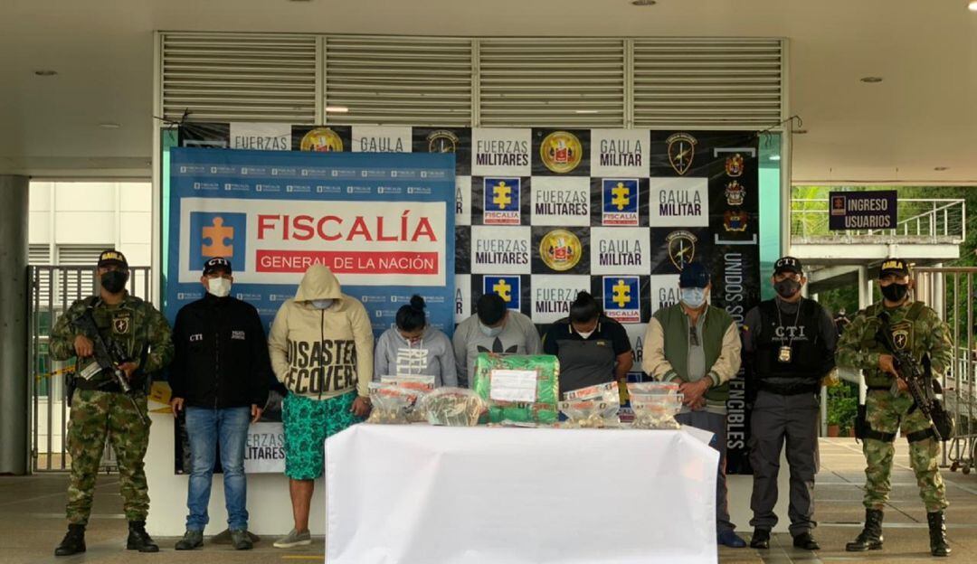 En los allanamientos las autoridades encontraron varios kilos de droga. 