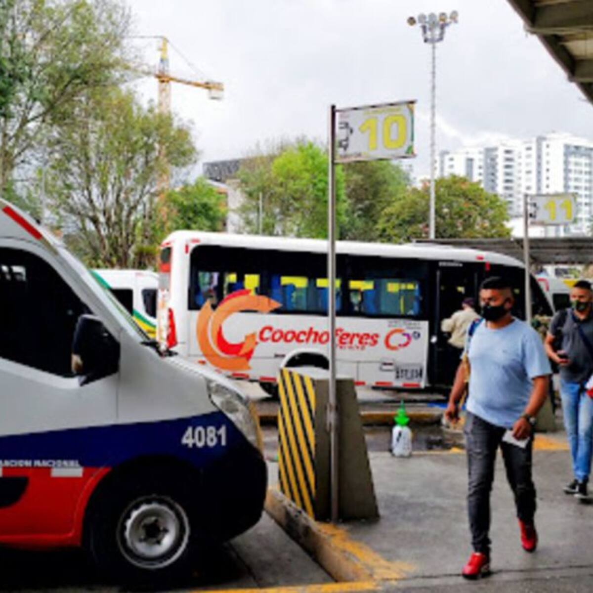 Transporte informal aumenta durante la temporada navideña en Pereira