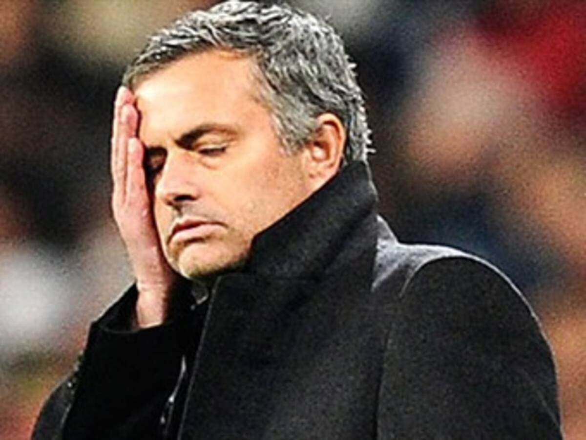 José Mourinho jugaría sin 'nueve de área' ante Levante