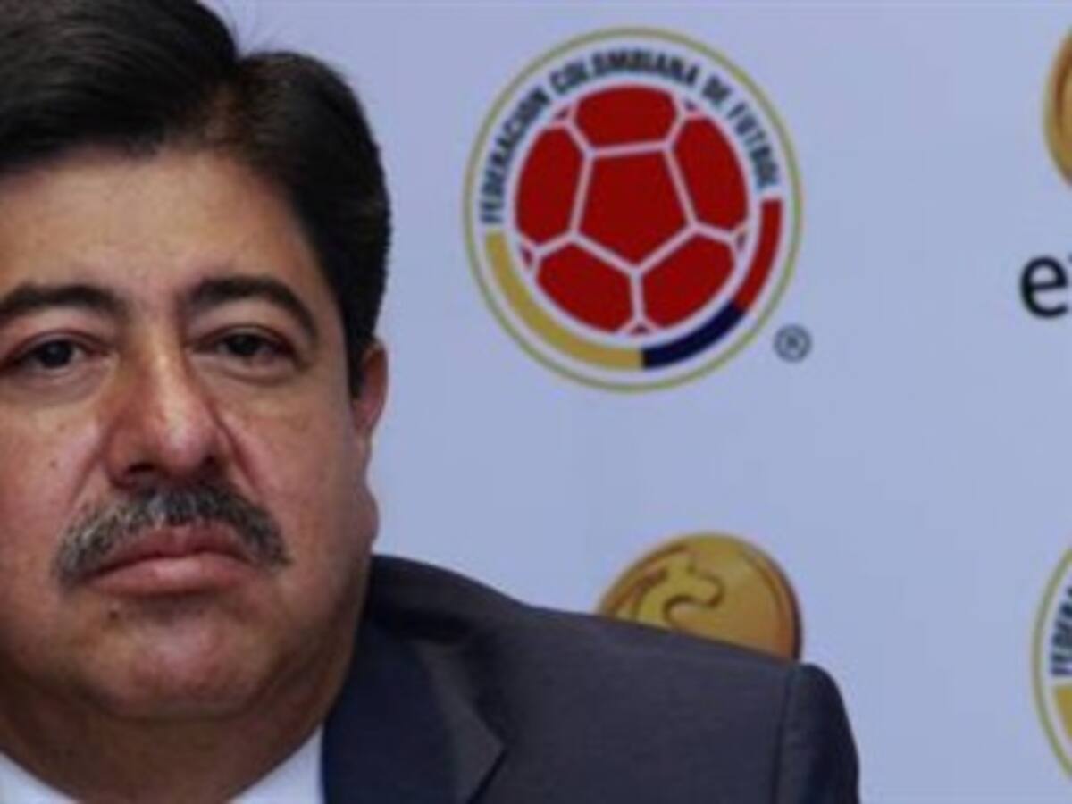 Luis Bedoya también manda mensaje de apoyo a Falcao