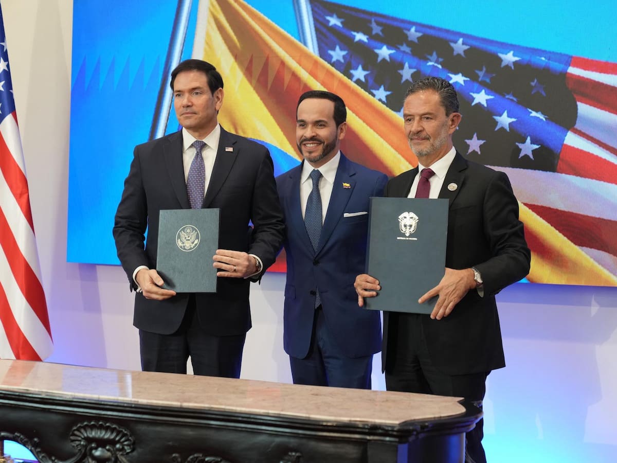 ¿En qué consisten los dos memorandos de entendimientos firmados por Colombia y EE.UU.?
