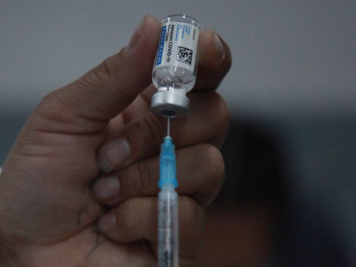 Millonaria sanción de Supersalud a IPS de Soledad por priorizar vacunación