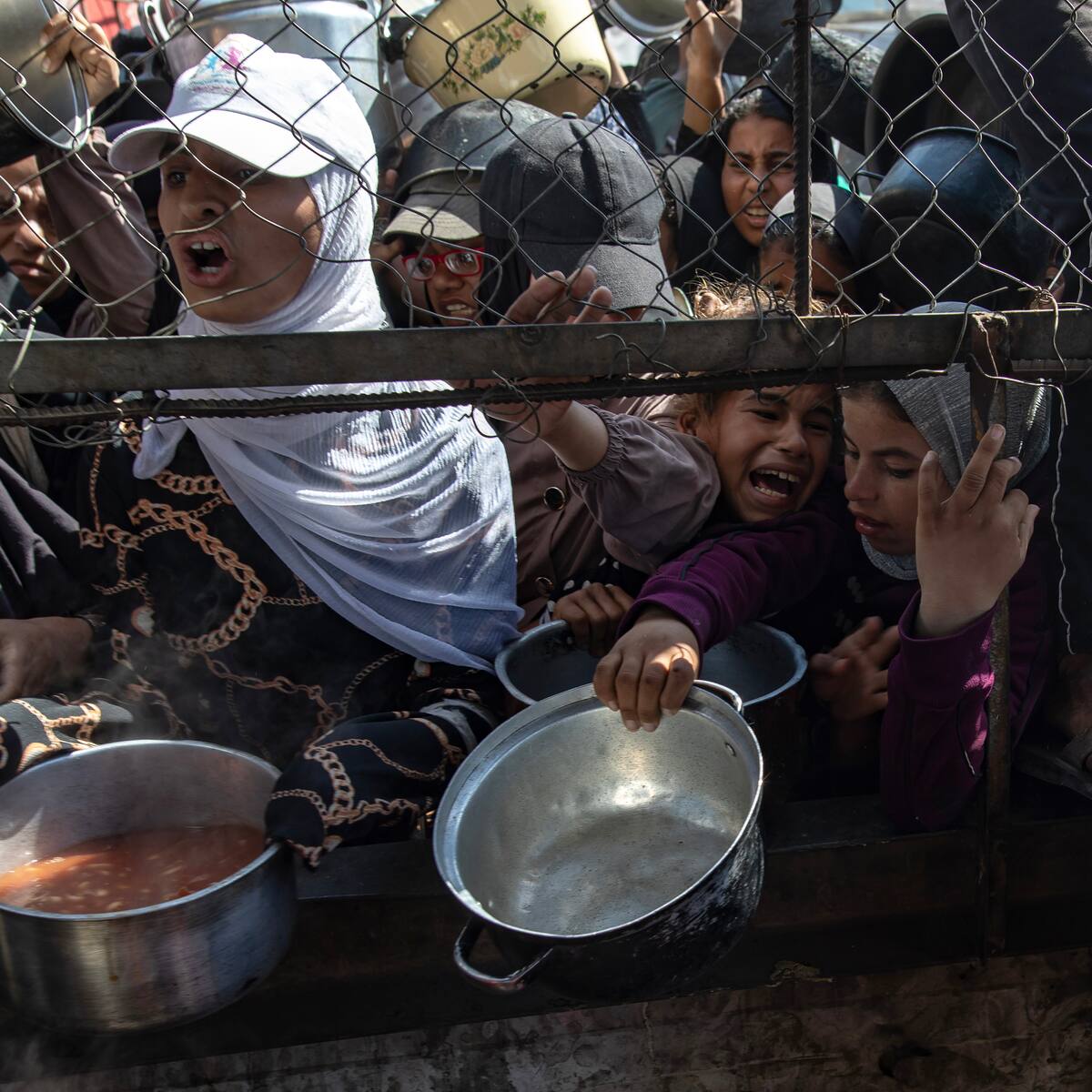 Gaza: 21 niños mueren de hambre en las últimas 72 horas, EE.UU. busca ultimar corredor humanitario