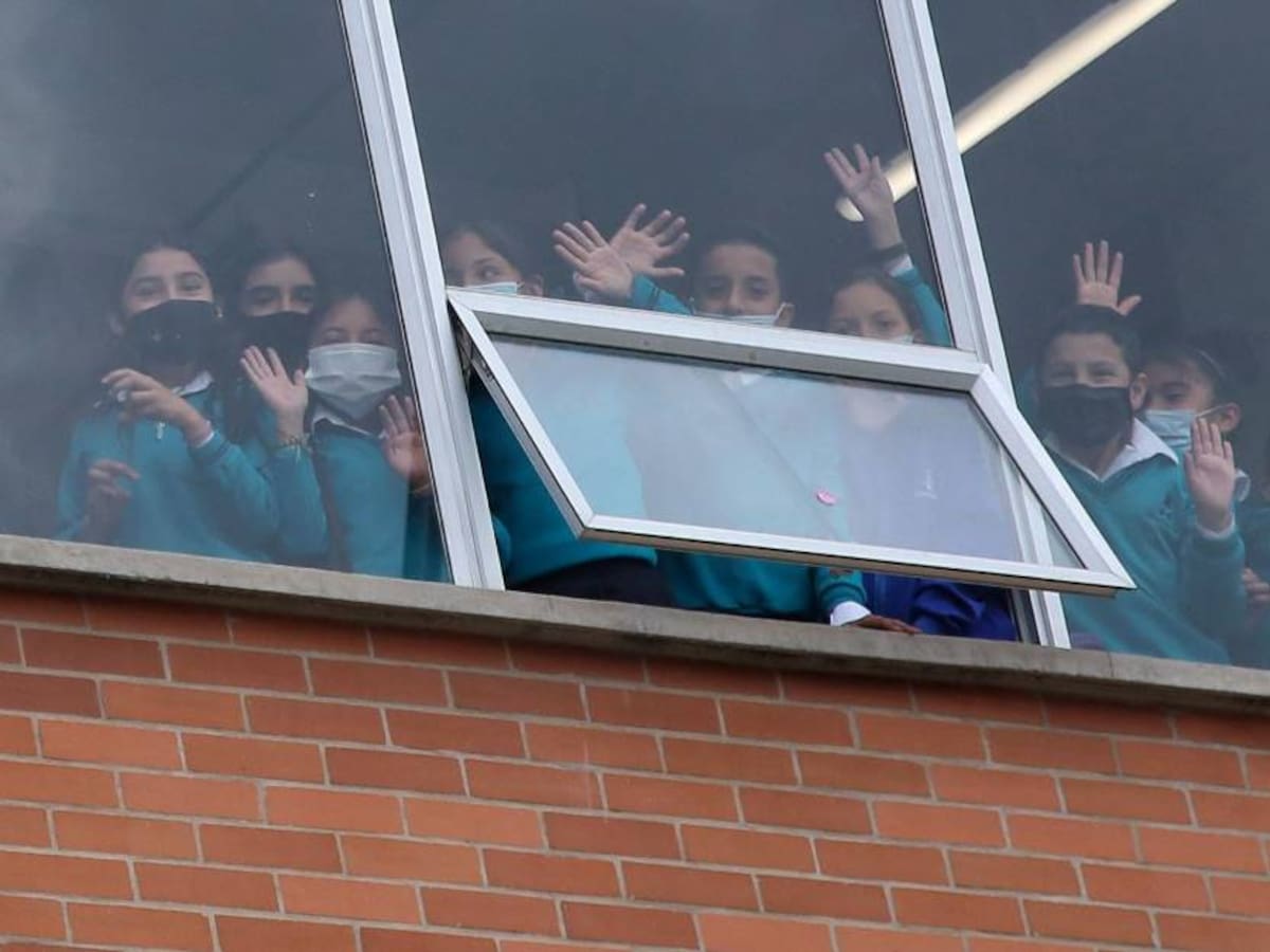 La Cruz Roja Colombiana busca recursos para apoyar a la niñez del país