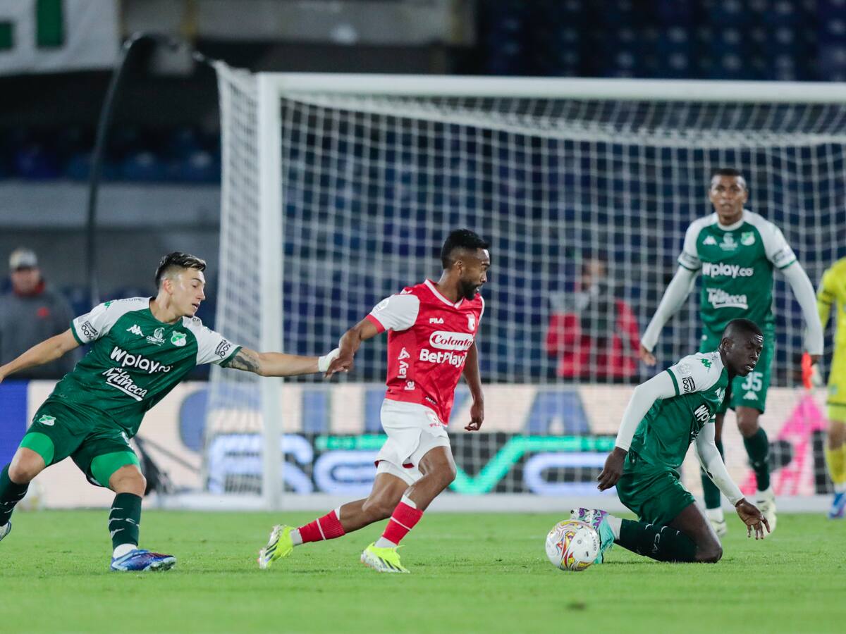 Jersson González: “Peirano me dice que juegue desnudo, que juegue libre”