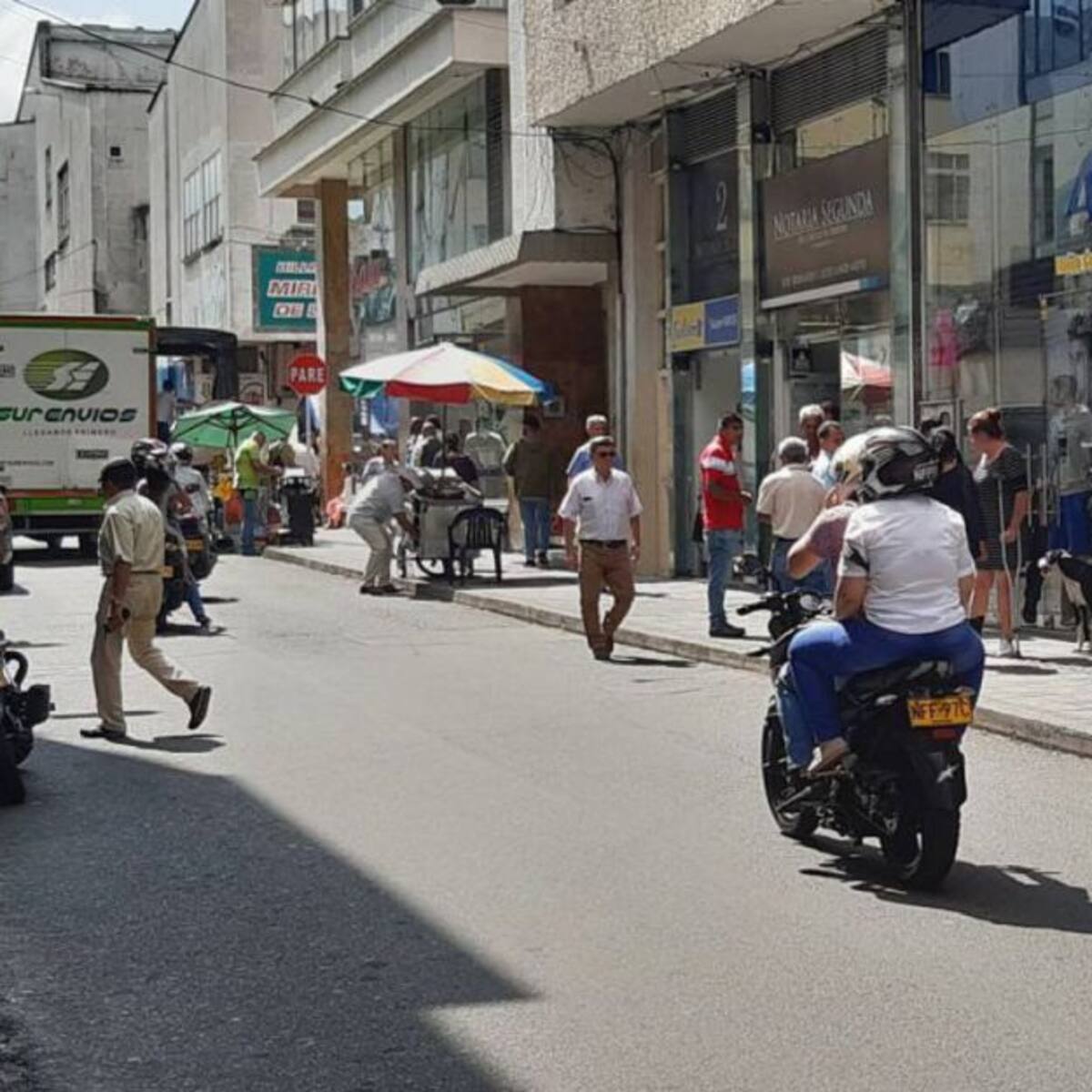 Hoy inicia la restricción de motos y la ley seca en Armenia