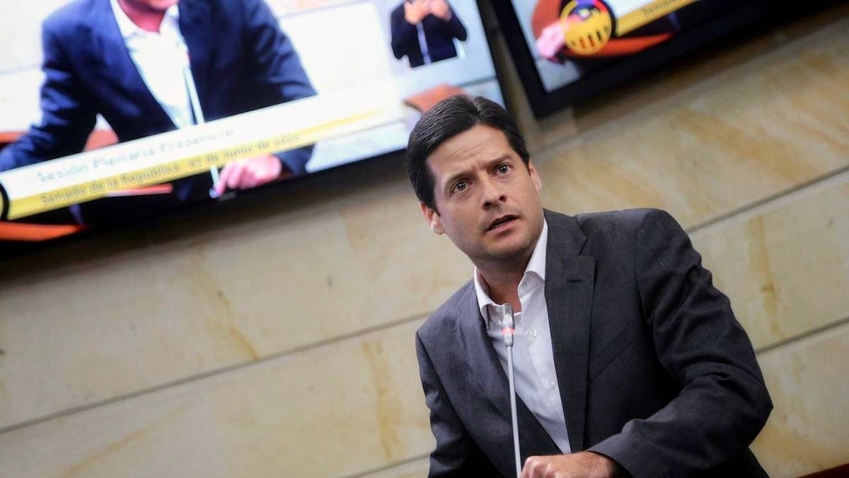 Mauricio Gómez renunció al Senado y Partido Liberal: liderará campaña de Abelardo de la Espriella