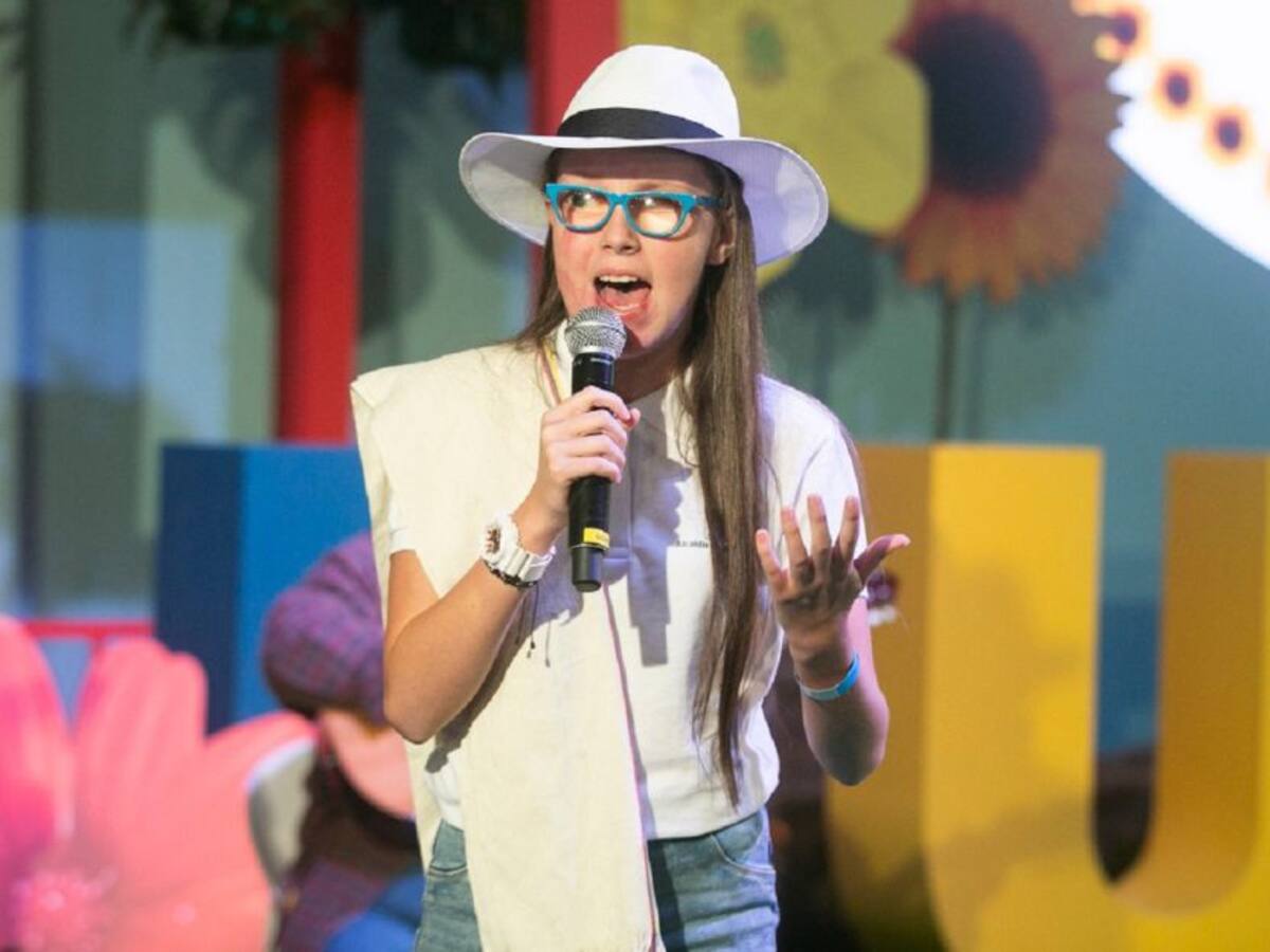 “Luna” es la nueva reina del Festival Infantil de la Trova