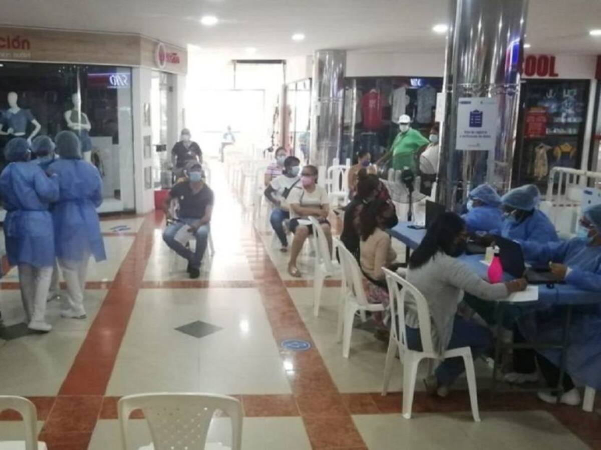 Suspendieron vacunación de primeras dosis en La Plazuela