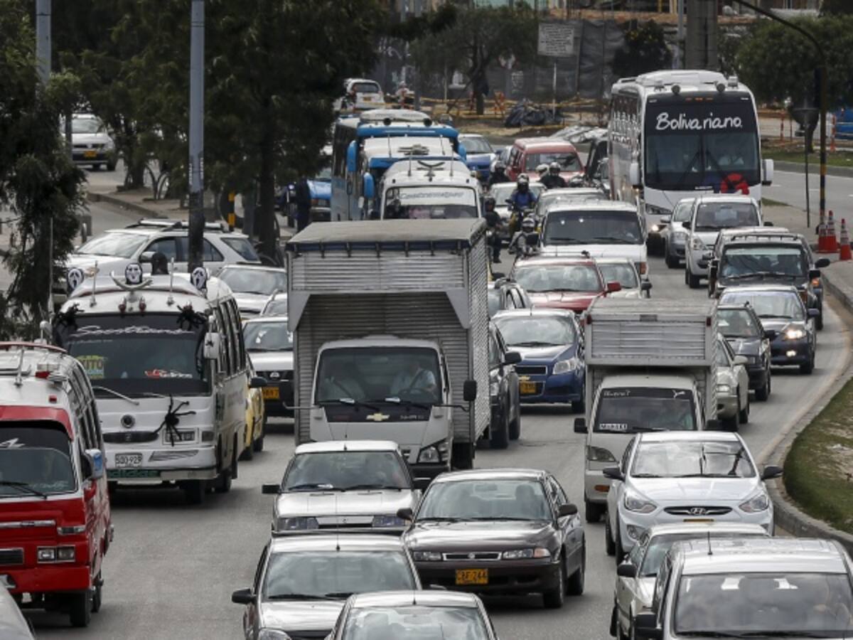 Empiezan a aplicarse multas por revisión técnico mecánica