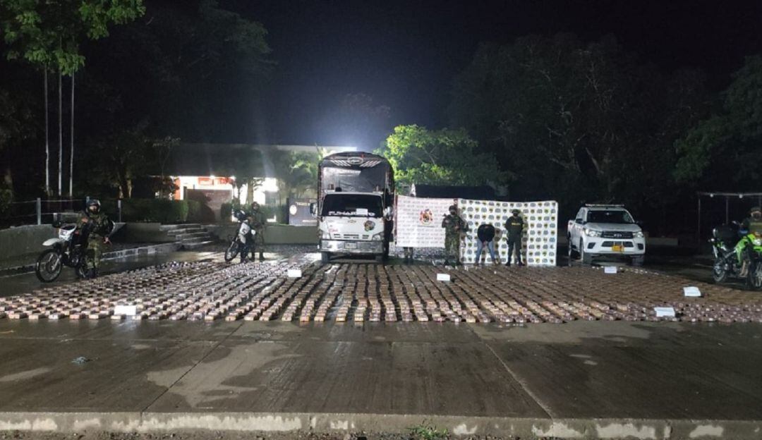 En puesto de control vial, decomisan 1.424 paquetes tipo Cripy que arrojaron un peso de 1500 kilos
