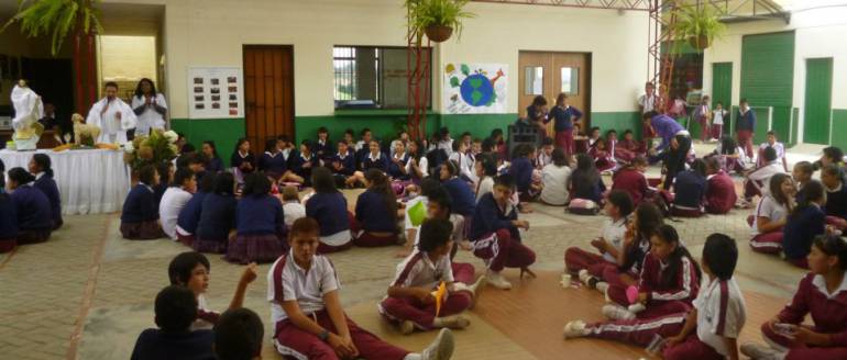 Intoxicación masiva en colegio de Rionegro.