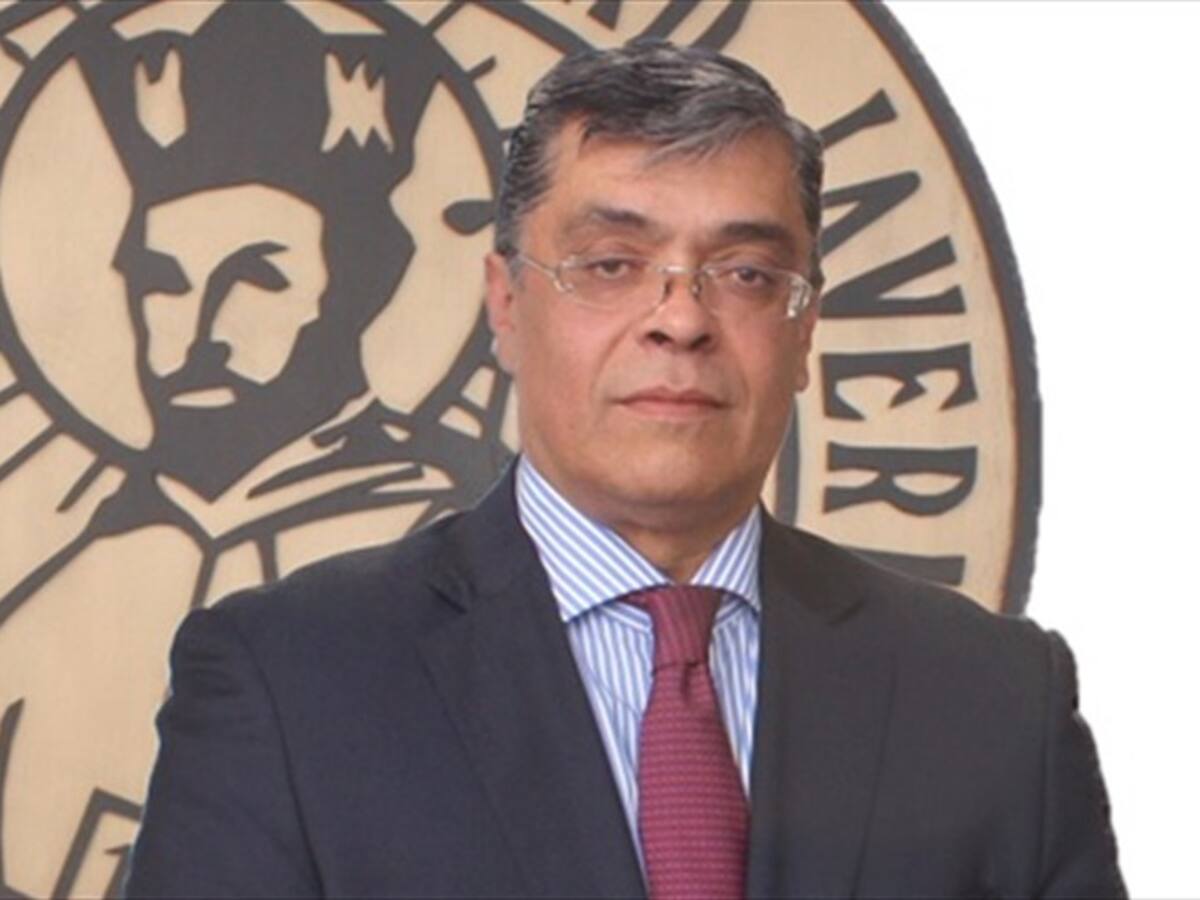 En el caso del médico sí hay legítima defensa: decano de Derecho de la Javeriana