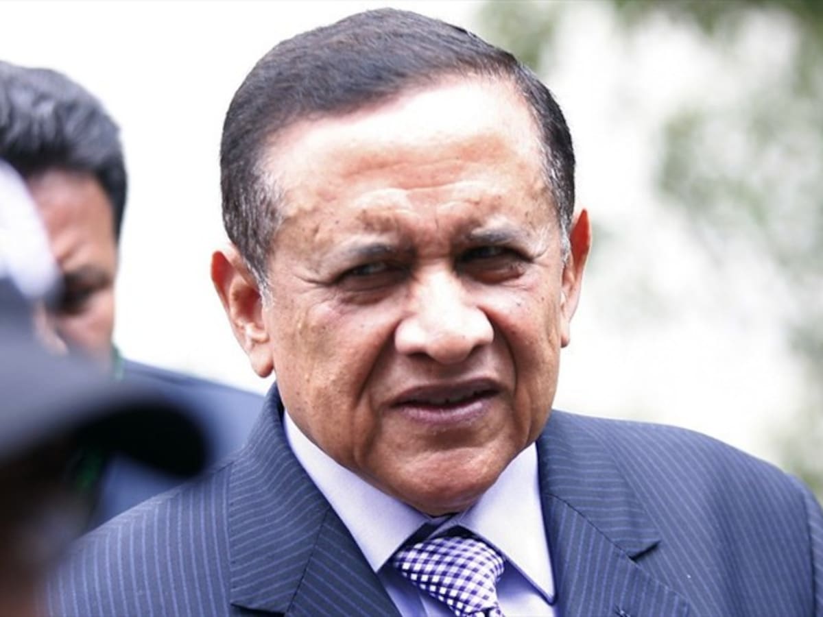 Sale en libertad condicional el general Miguel Maza Márquez