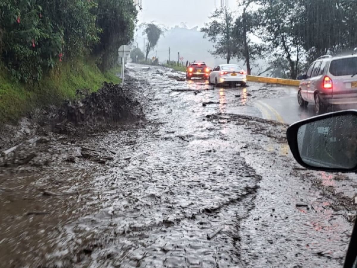 Se mantiene incomunicación vial al sur de la región