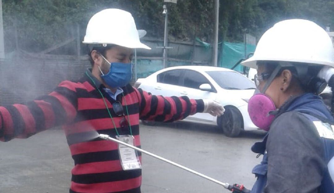 Fuertes controles a los empleados del túnel de la cordillera central. 