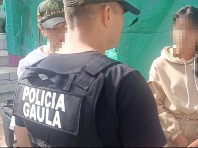 Menor autosecuestrada aprehendida- foto Policía Metropolitana